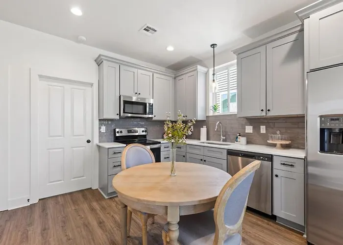 Appartement New Vermillion House King Bd Cajun Luxury Book Now *