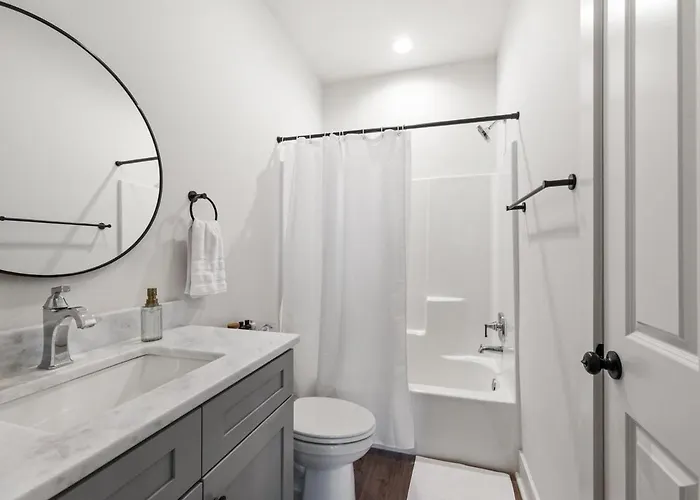 New Vermillion House King Bd Cajun Luxury Book Now Appartement Lafayette